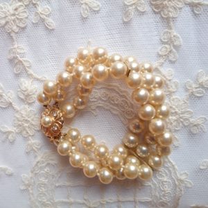 brazalete-vintage-de perlas-de-manacor